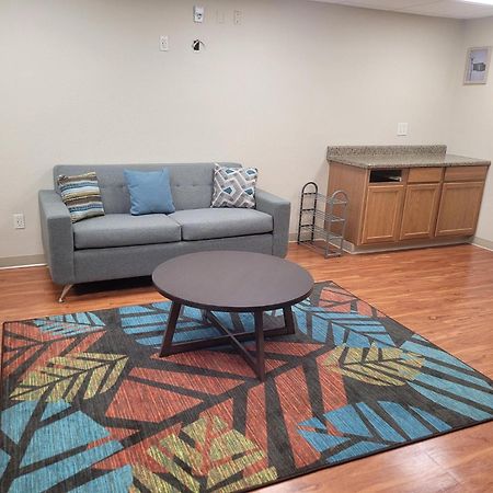 Woodspring Suites Louisville Clarksville Exterior foto