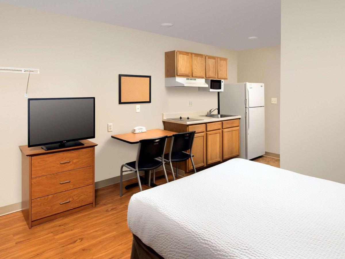 Woodspring Suites Louisville Clarksville Exterior foto